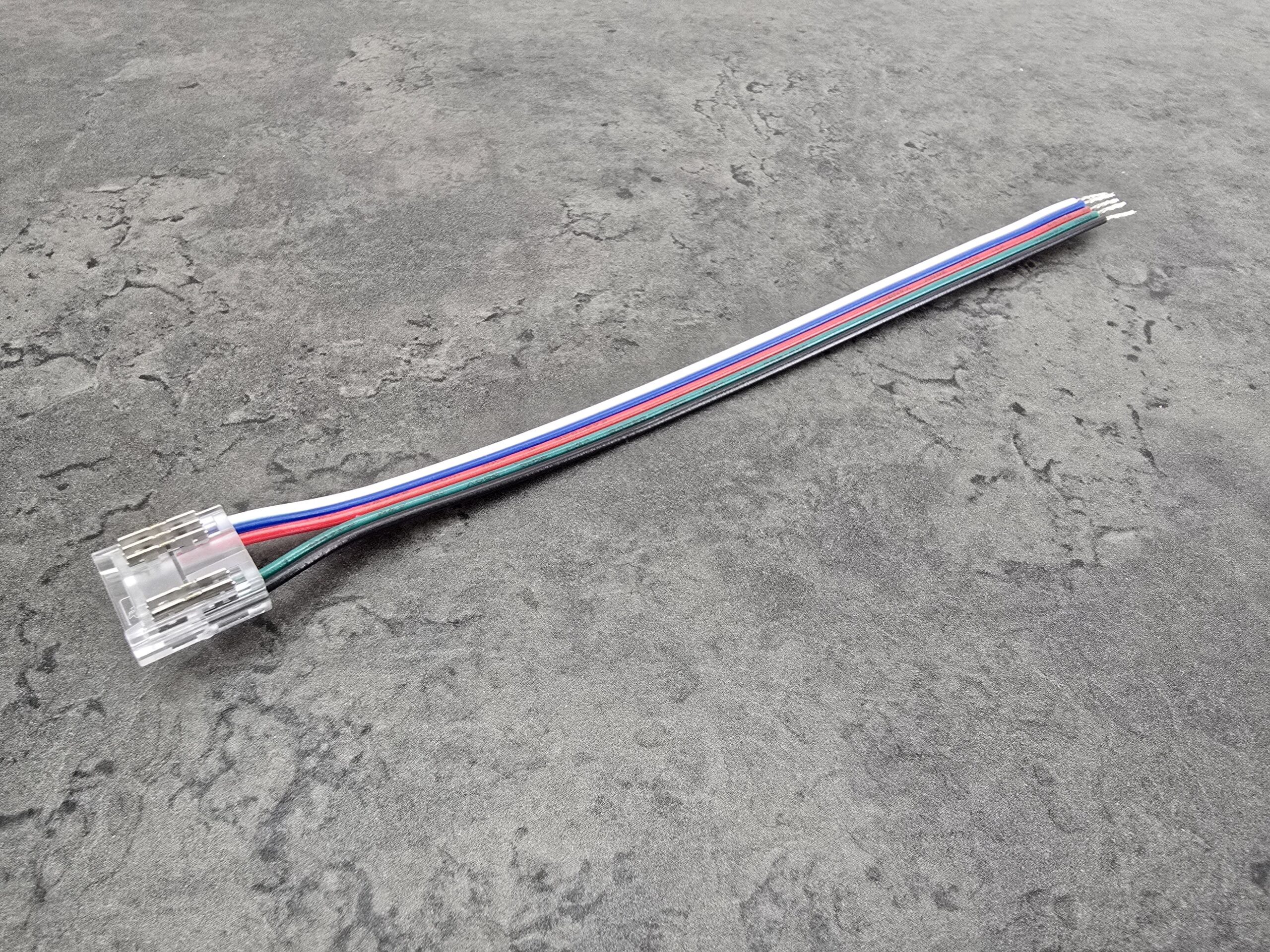 20250904_173642 Solderless Connector with Pre-Attached 250mm Wire for RGBW LED Strips - Image 1